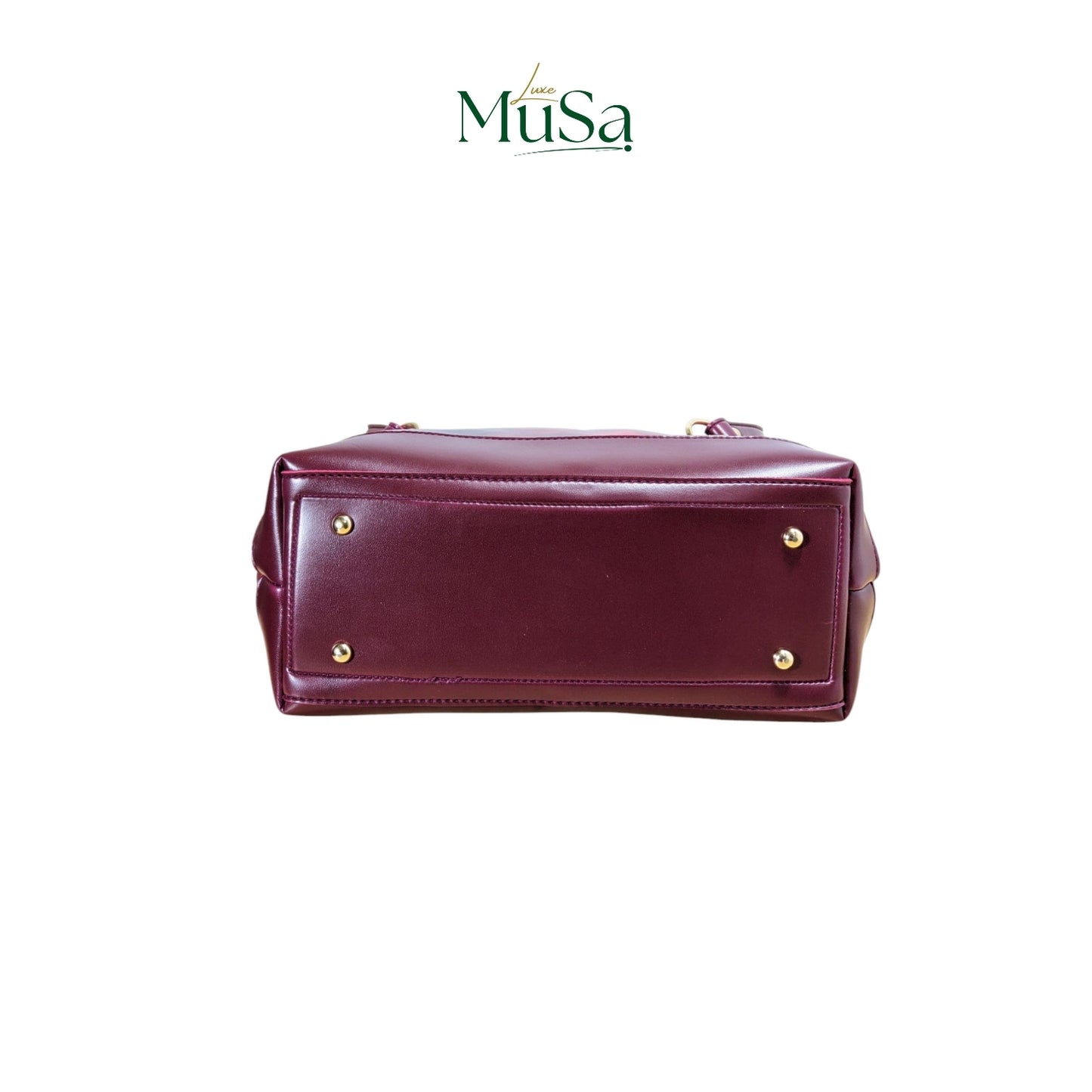 bottom of the duvera handbag from luxemusa 