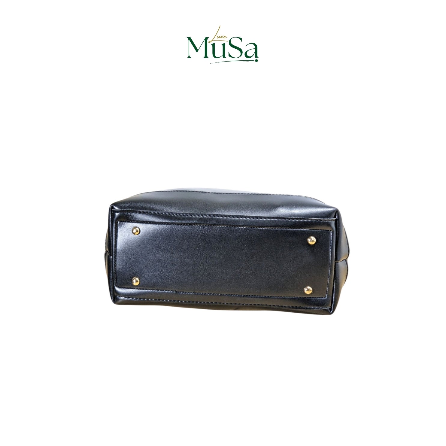Bottom of the duvera handbag from luxemusa 
