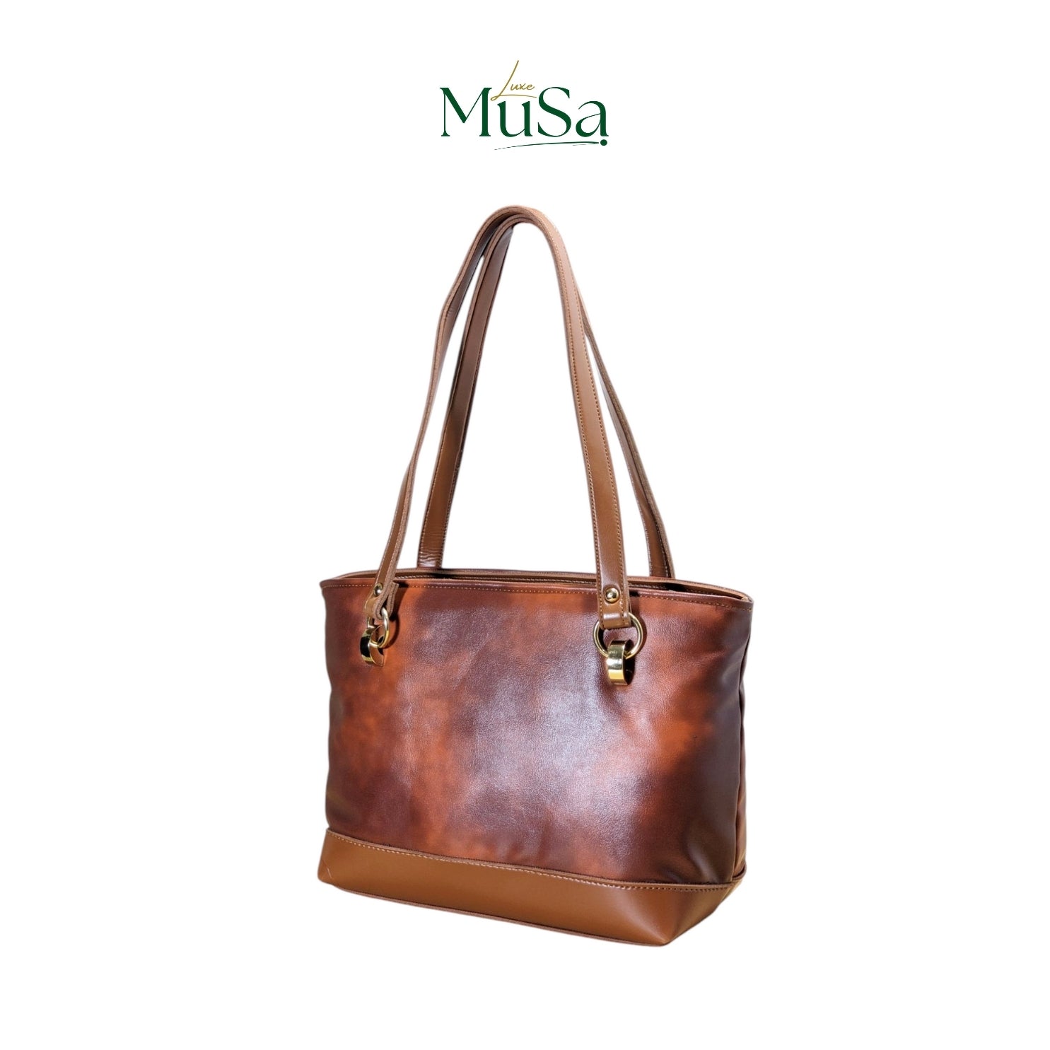 SIDE FRONT OF CAMEL BROWN of the duvera handbag from luxemusa 