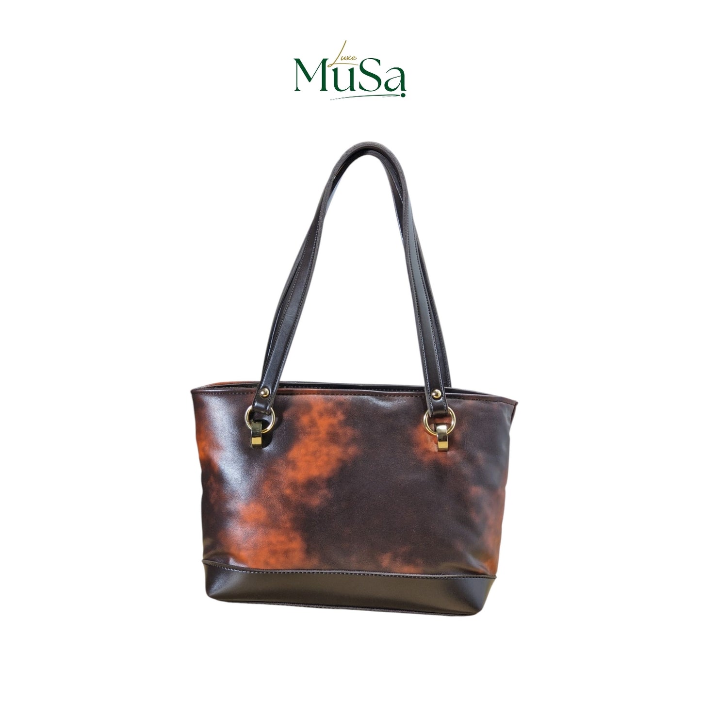 Bottom of the duvera handbag from luxemusa 6