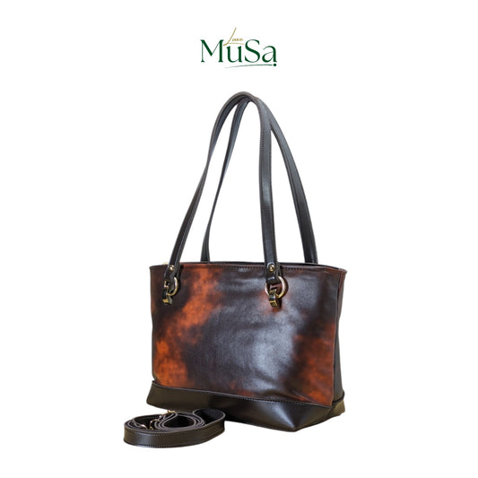 Front main image of the product choco brown 